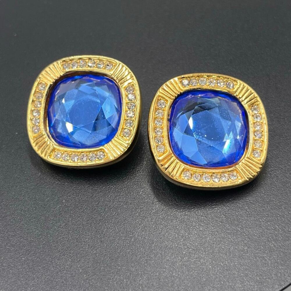 Vintage Swarovski SAL 1980 Large Blue Crystal Pave‎ Crystals Clip on Earrings